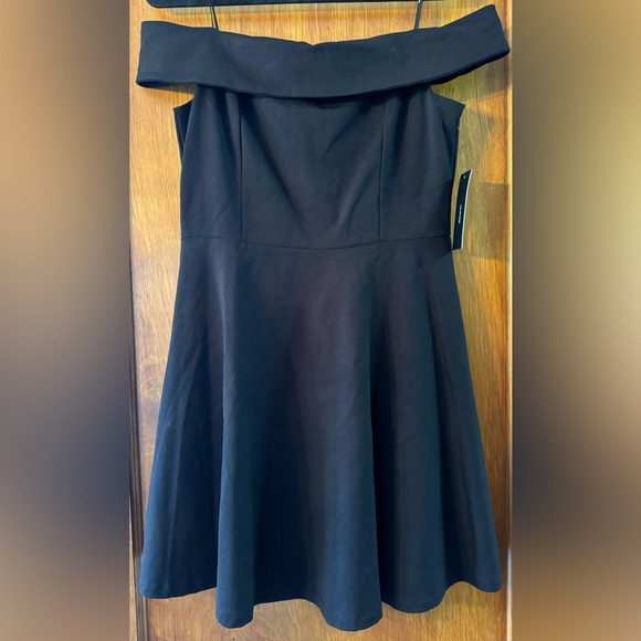 NWT Lulu’s Season of Fun Black Off-the-Shoulder Skater Dress- -XL - Picture 3 of 6